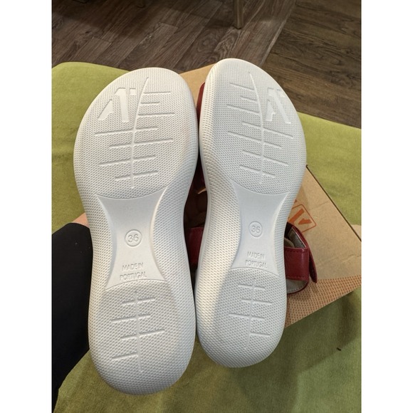 Arcopedico Women's‎ Rapa Nui Sandal Red Size 36 US 5.5-6 Comfort - Picture 5 of 9